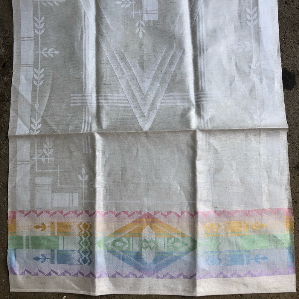 Vintage German Linen Art Deco damask Runner / Towe
